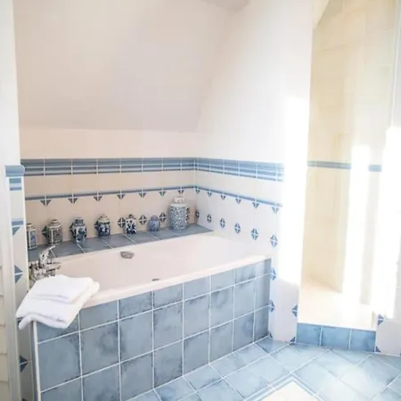 Apartment Superbe Piscine Chauffee